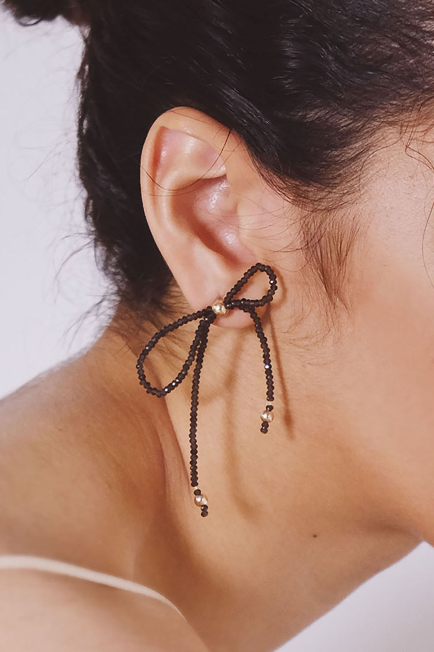 再販50　夏　オルテガ　タッセル　リボン　ネイティブ　白　黒　ピアス　イヤリング NATURALI JEWELRY(ナチュラリ ジュエリ)｜タッセルリボンピアス