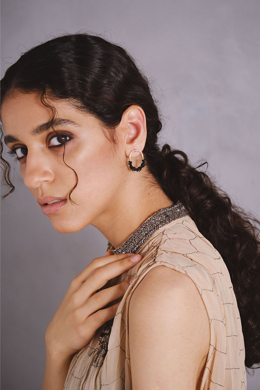 NATURALI JEWELRY(ナチュラリ ジュエリ)｜トルサーデピアス/ブラック