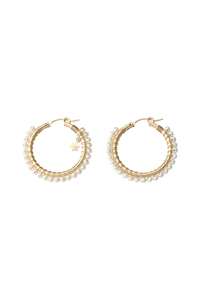 【専用】パール巻フープピアス　ナチュラルジュエリー　ゴールドカラー NATURALI JEWELRY(ナチュラリ ジュエリ)｜パール巻フープイヤリング M