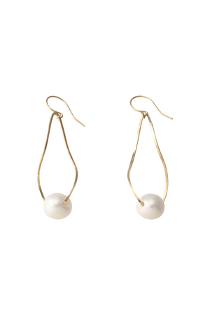 ナチュラリ ジュエリ/NATURALI JEWELRYのパール ドロップツイストピアス(150100/150101)