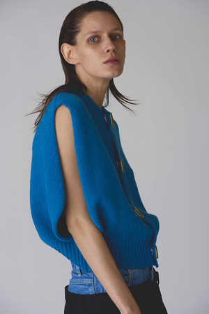 エッグカーディガン