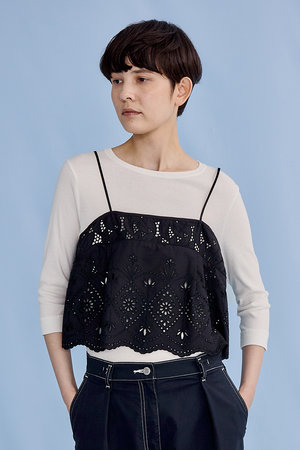 ティッカ/TICCAのレースキャミソール