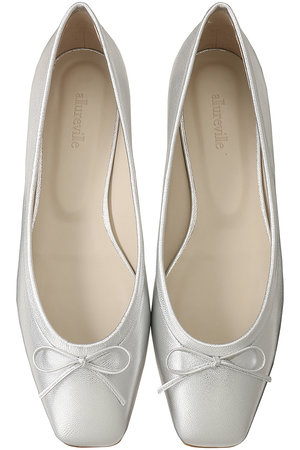 アルアバイル/allurevilleのスクエアトゥバレエフラット(130400/130402)