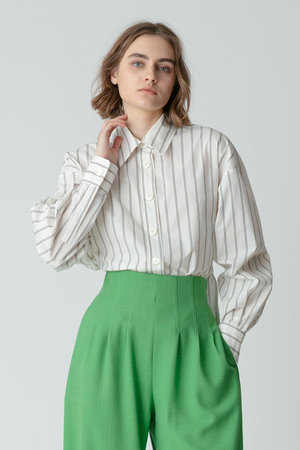 アルアバイル/allurevilleのトリムストライプバックタックシャツ(110400/110403)