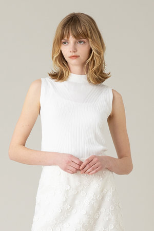 アルアバイル/allurevilleの【LOULOU WILLOUGHBY】リブキリカエモックネックプルオーバー(110300/110301)