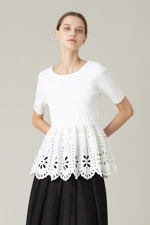 アルアバイル/allurevilleの【Loulou Willoughby】アイレットレースペプラムプルオーバー(110300/110301)