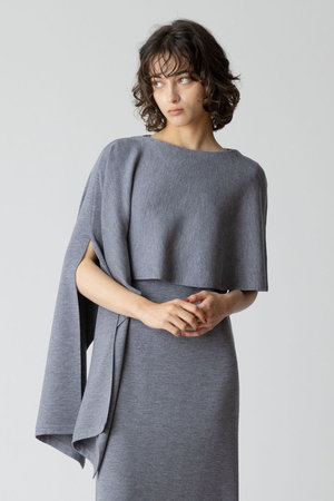 アルアバイル/allurevilleのハイツイストウールアシメケープ(110300/110301)