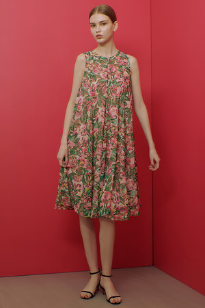 アルアバイル/allurevilleの【LOULOU WILLOUGHBY】SPRINTEXフラワープリントノースリワンピース(110500/110502)