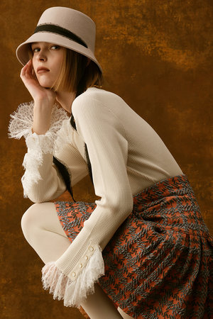 アルアバイル/allurevilleの【Loulou Willoughby】スリーブヘムレースプルオーバー(110300/110301)