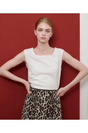 アルアバイル/allurevilleの【Loulou Willoughby】メリノウールプルオーバー(110300/110301)