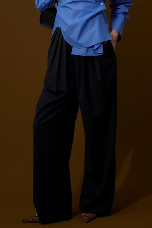 アルアバイル/allurevilleのトリアセサイロタックパンツ(110600/110601)