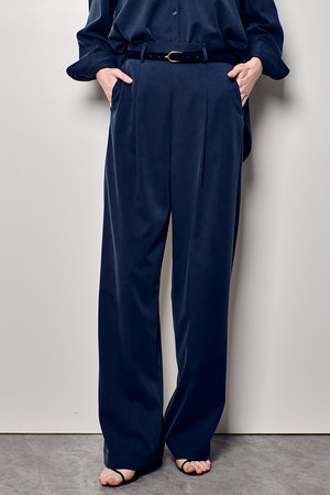 アルアバイル/allurevilleのフィブリルタックパンツ(110600/110601)