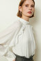 フリルスリーブブラウス アルアバイル/allureville