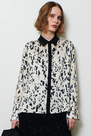 アルアバイル/allurevilleの【予約販売】OFFICINAバックプリーツブラウス(110400/110403)