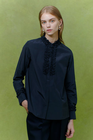 アルアバイル/allurevilleの【予約販売】【LOULOU WILLOUGHBY】テクニカルギャザーブラウス(110400/110403)