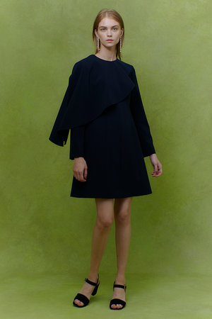 アルアバイル/allurevilleの【予約販売】【LOULOU WILLOUGHBY】2WAYケープワンピース(110500/110503)