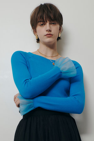 アルアバイル/allurevilleの【予約販売】2WAYネックフリルカフプルオーバー(110300/110301)