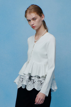 アルアバイル/allurevilleの【予約販売】【LOULOU WILLOUGHBY】レースレイヤーペプラムカーディガン(110300/110303)