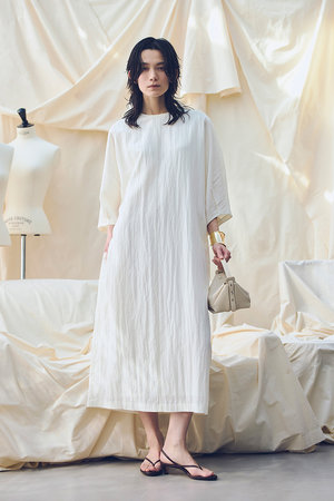 アルアバイル/allurevilleの【予約販売】リヨセルナイロンコクーンワンピース(110500/110503)