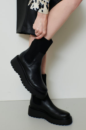 アルアバイル/allurevilleの【予約販売】【allureville×CORSO ROMA 9】サイドゴアショートブーツ(130300/130301)