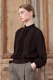 【LOULOU WILLOUGHBY】◇スタンドフリルシャーリングブラウス
