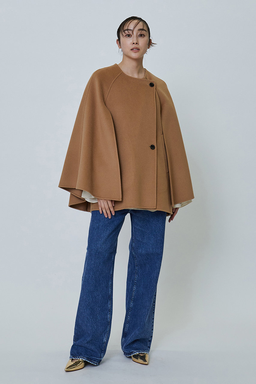フランス製 Sprung Frere ポンチョ ケープコート ラムウール ファー フランス製 Sprung Frere ポンチョ ケープコート ラムウール