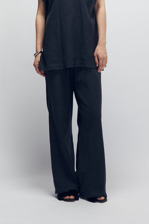 プルミエ アロンディスモン/1er Arrondissementの【GREYCHORD】“LONA”ワイドストレートパンツ(110600/110601)