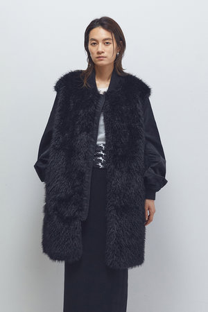 美品 プルミエアロンディスモン コットンギャザーブルゾン 黒 ジップ