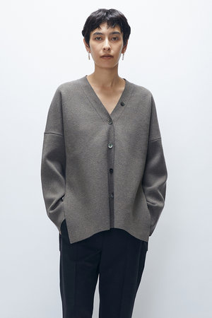 プルミエ アロンディスモン/1er Arrondissementのウールコットンスムースニットカーディガン(110300/110303)