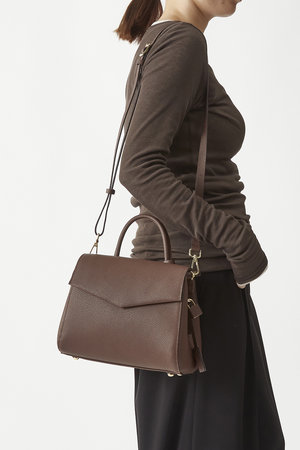 プルミエ アロンディスモン/1er Arrondissementの【mica della valle】シビッラショルダーバッグ(120100/120101)