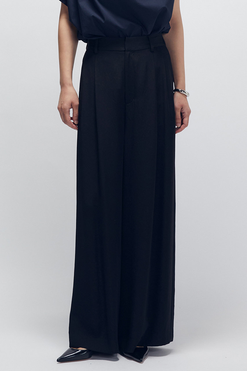 プルミエ アロンディスモン/1er Arrondissementのアセテートツイルワイドパンツ(ブラック/B1054AFP016)