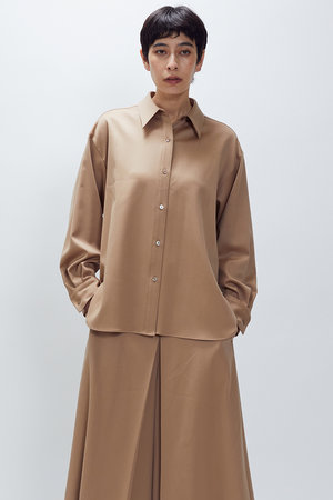 未使用】プルミエアロンディスモン ショートトレンチコート 黒