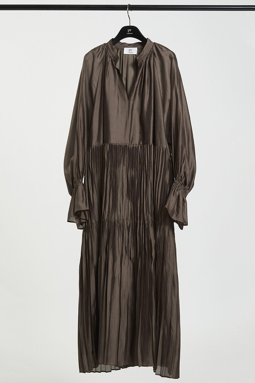 プルミエ アロンディスモン/1er Arrondissementのティアード手絞りプリーツワンピース(カーキ/B1054AFA080)
