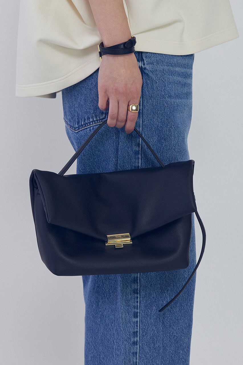美品 PUNTI. レザー 2WAY ショルダーバッグ ブラック 別注 完売 1er Arrondissement(プルミエ アロンディスモン)｜【PUNTI】”GRAFT