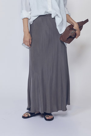 プルミエ アロンディスモン/1er Arrondissementのキュプラフィブリルマーメイドスカート(110700/110703)