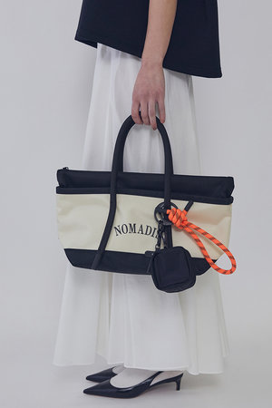プルミエ アロンディスモン/1er Arrondissementの【予約販売】【NOMADIS】別注“CITYTREK＆KNOT/P”トートバッグ(ポーチ付き)(120200/120201)