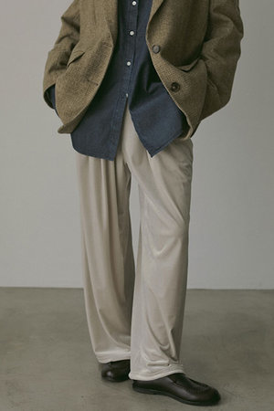 エトレトウキョウ/ETRE TOKYOのリラクシーベロアパンツ(110600/110601)