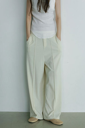 エトレトウキョウ/ETRE TOKYOのピンタックリラクシーパンツ(110600/110601)