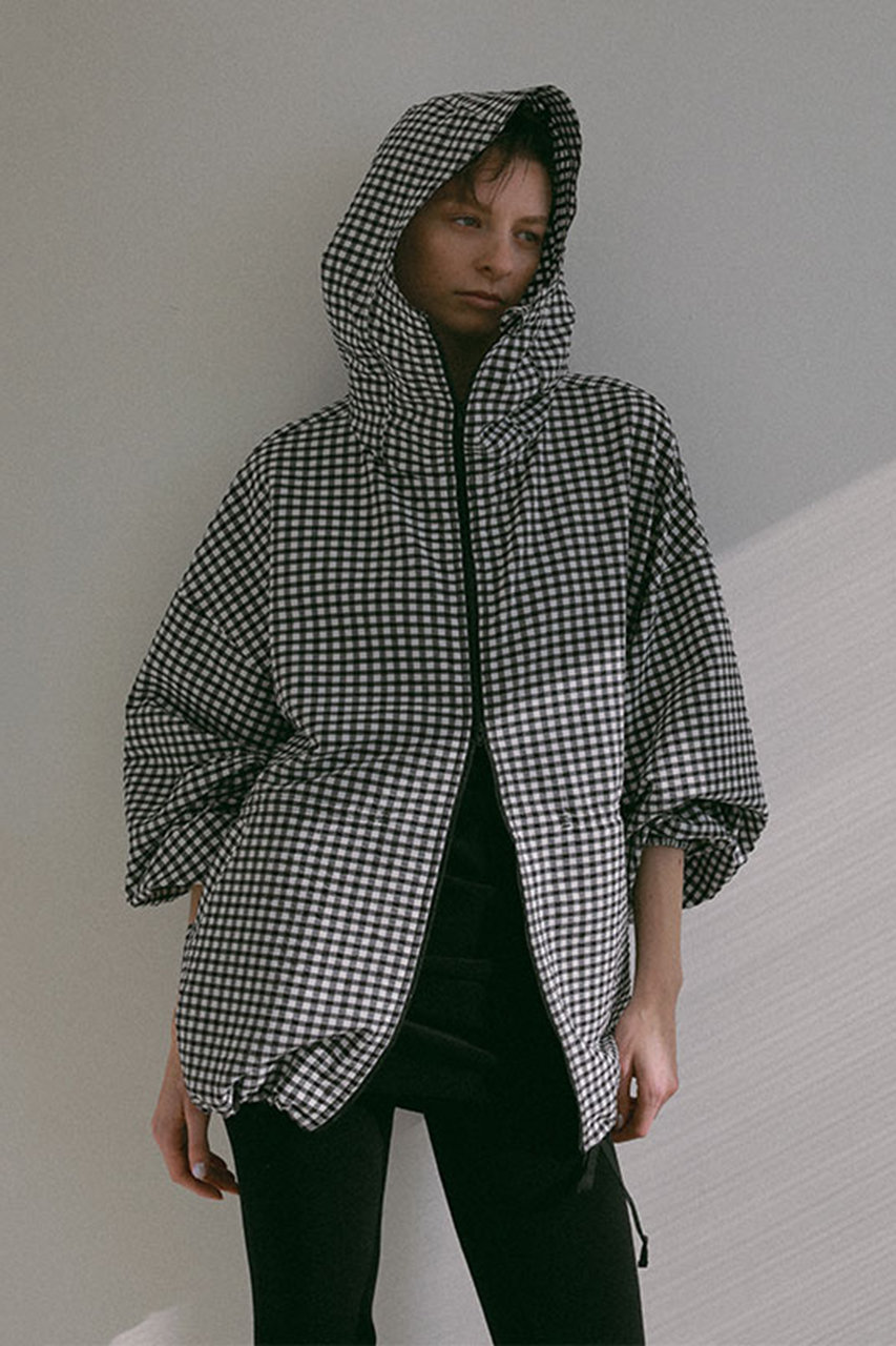 サッカーストレッチフードブルゾン