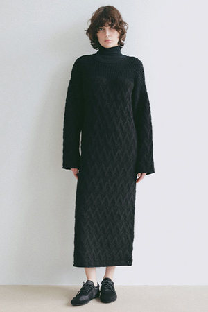 エトレトウキョウ/ETRE TOKYOのコードヤーンケーブルニットワンピース(110500/110503)