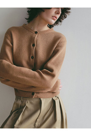 エトレトウキョウ/ETRE TOKYOのミドルゲージコンパクトニットカーディガン(110300/110303)