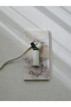 エトレトウキョウ/ETRE TOKYOのタンドレザージップリップケース(149900/149999)