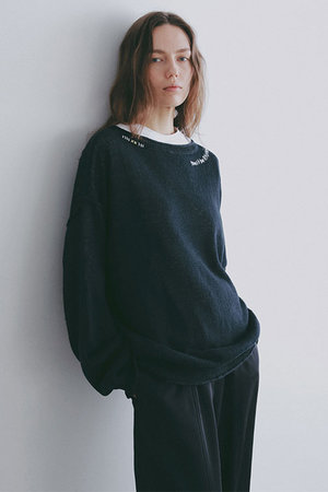 エトレトウキョウ/ETRE TOKYOのエンブロイダリーローゲージニットプルオーバー