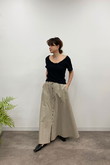 フロントボタンフレアースカート