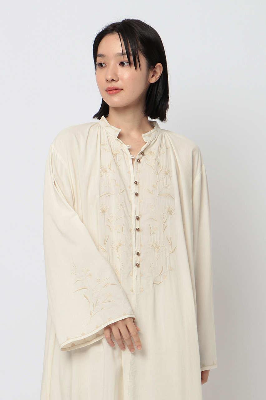 Etre Tokyo エトレトウキョウ エンブロイダリーワンピース アイボリー の通販 Elleshop エル ショップ