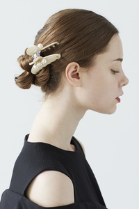 ALEXANDRE DE PARIS｜アレクサンドル ドゥ パリのヘアバンド