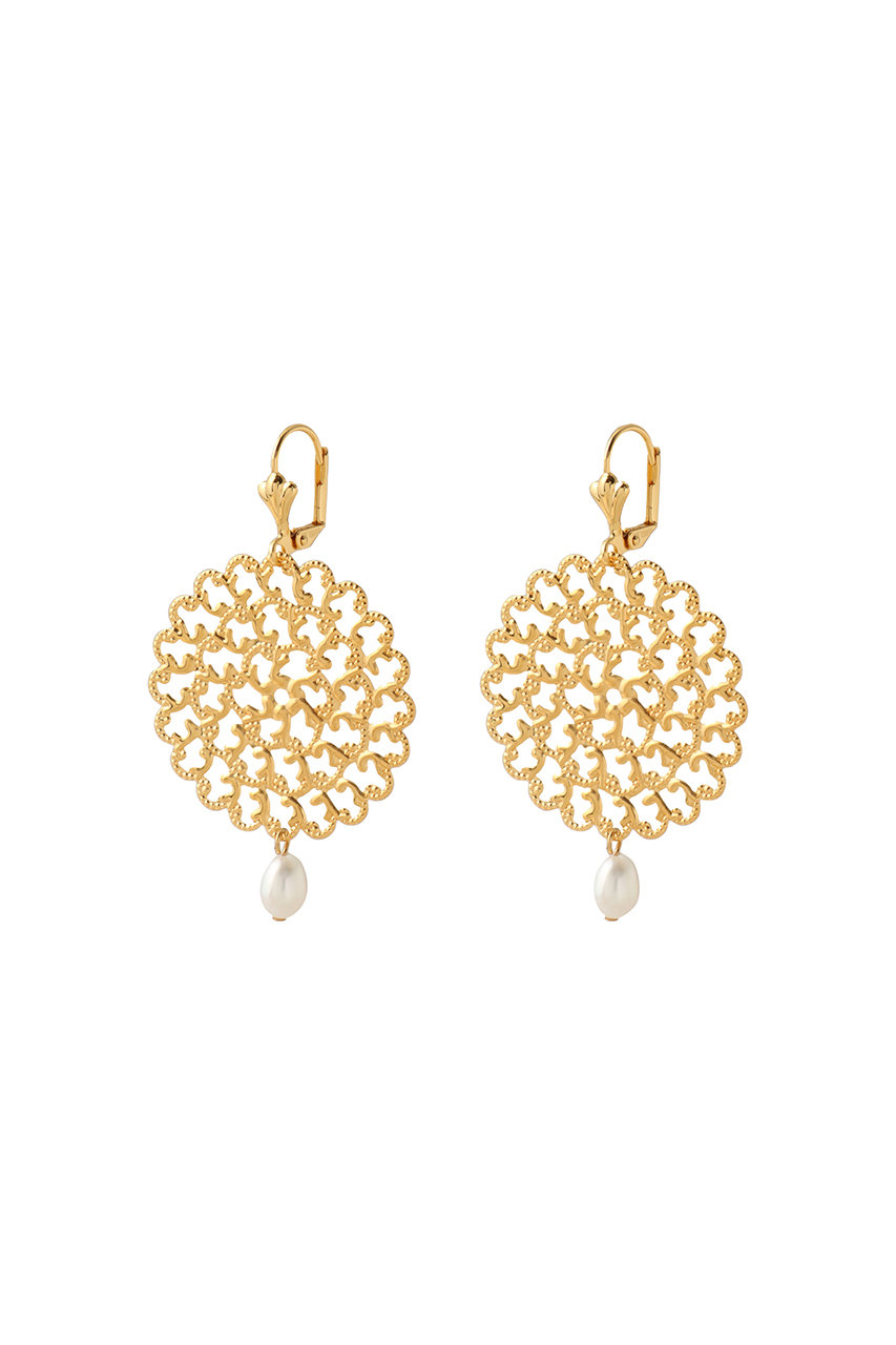 セシル・エ・ジャンヌ/CECILE ET JEANNEのデリカテッセ レースドロップピアス(ゴールド/DSJO34-DORE NACRE)