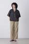 YLEVE / HIGH TWISTED COTTON GABA EASY TROUSERS イレーヴ/YLEVE カーキ