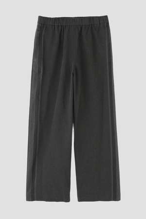 イレーヴ/YLEVEのYLEVE / DOBBY STRIPE CHAMBRAY EASY TROUSERS(110600/110601)