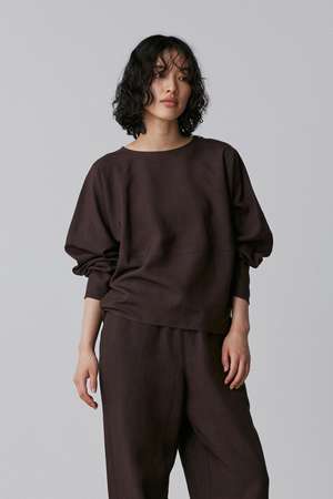イレーヴ/YLEVEのYLEVE / TENCEL PULL OVER BLOUSE(110400/110403)